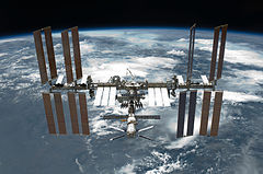 STS-134_International_Space_Station_after_undocking.jpg 240×159 16K